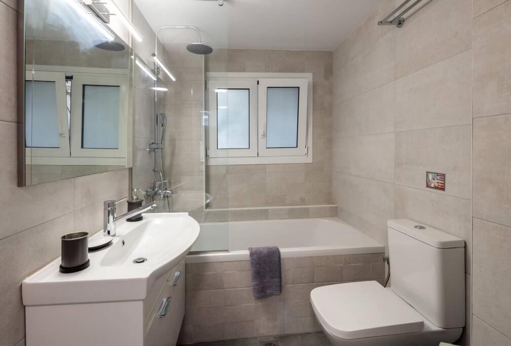 Hilton Area Brand New Comfortable Apartment Athene Buitenkant foto